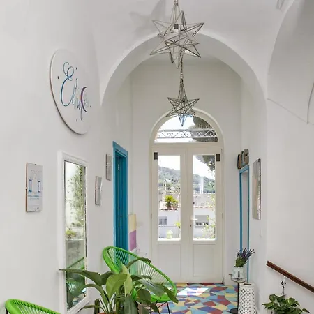 Elisir Alojamento de Acomodação e Pequeno-almoço 3*